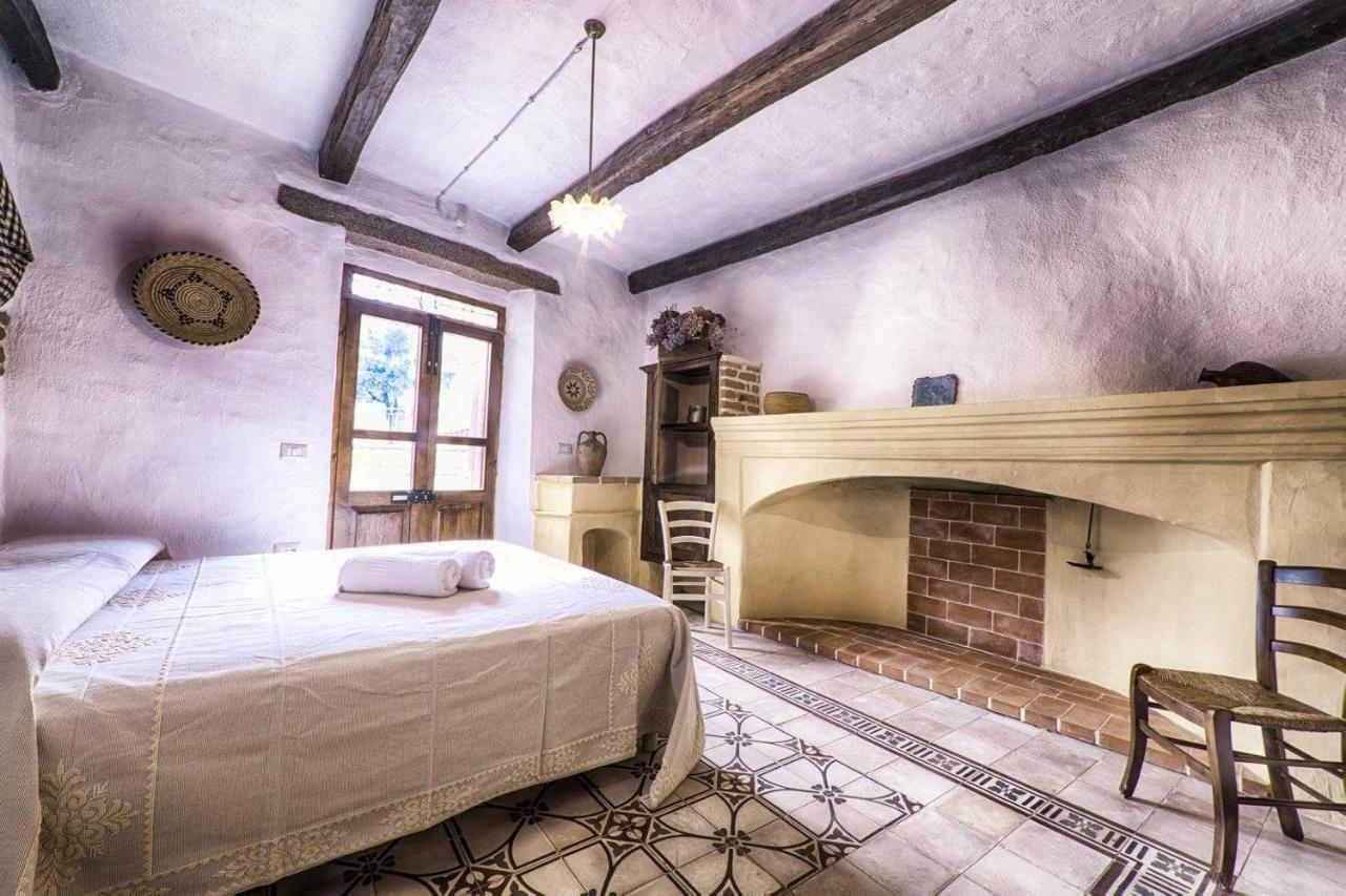 Bed and Breakfast Casa Masini Fonni Exterior foto